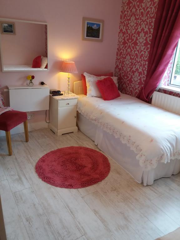 Lettermore Country Home room 5